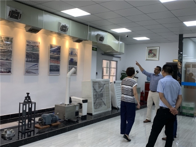  斯里蘭卡客戶來到環保空調廠家產品體驗中心參觀